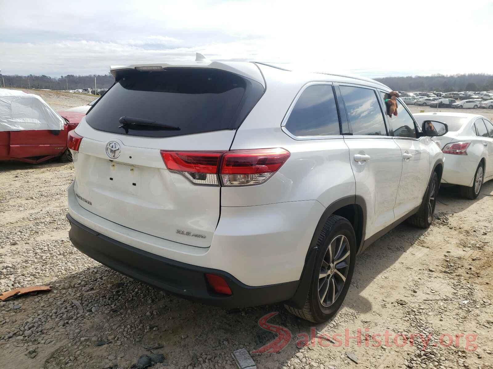 5TDJZRFH5KS626509 2019 TOYOTA HIGHLANDER