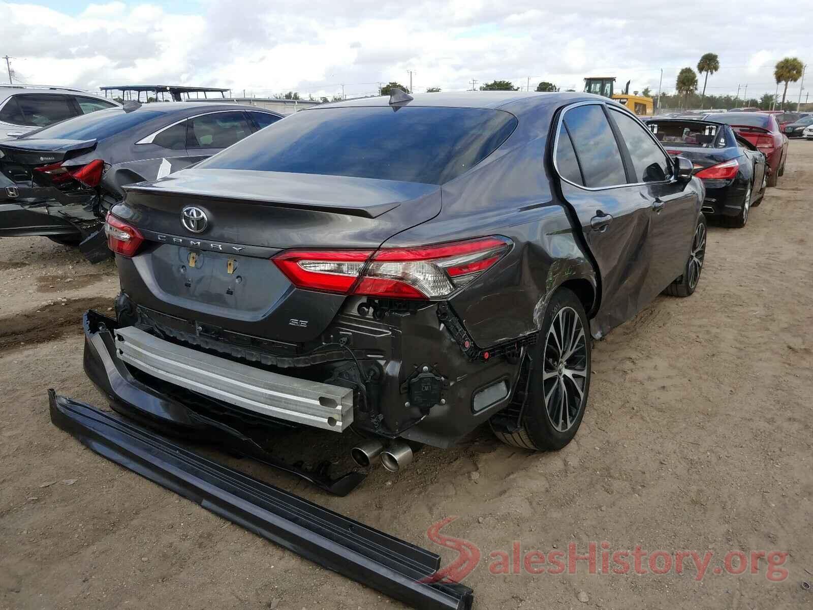 4T1B11HKXKU767010 2019 TOYOTA CAMRY