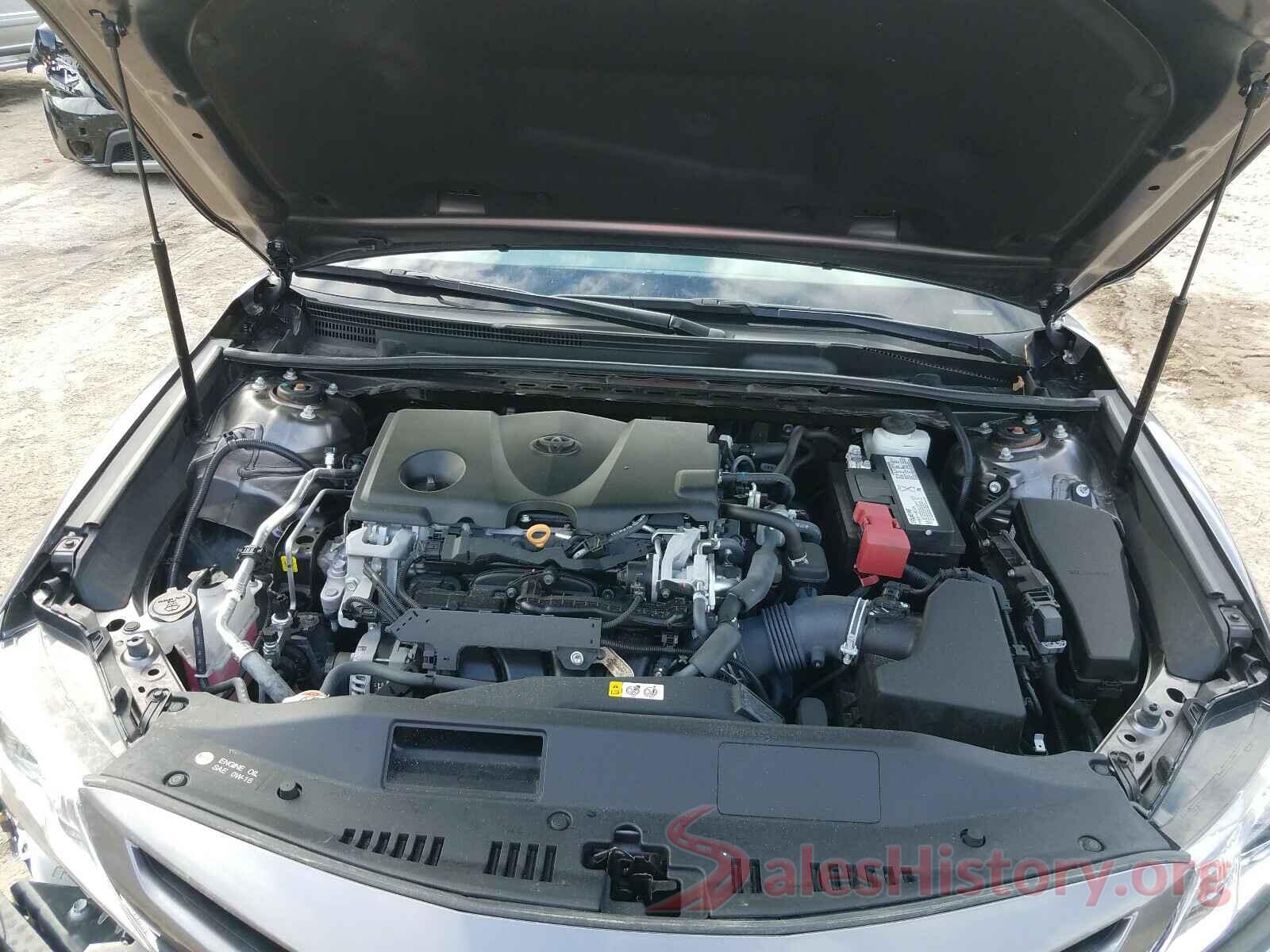 4T1B11HKXKU767010 2019 TOYOTA CAMRY