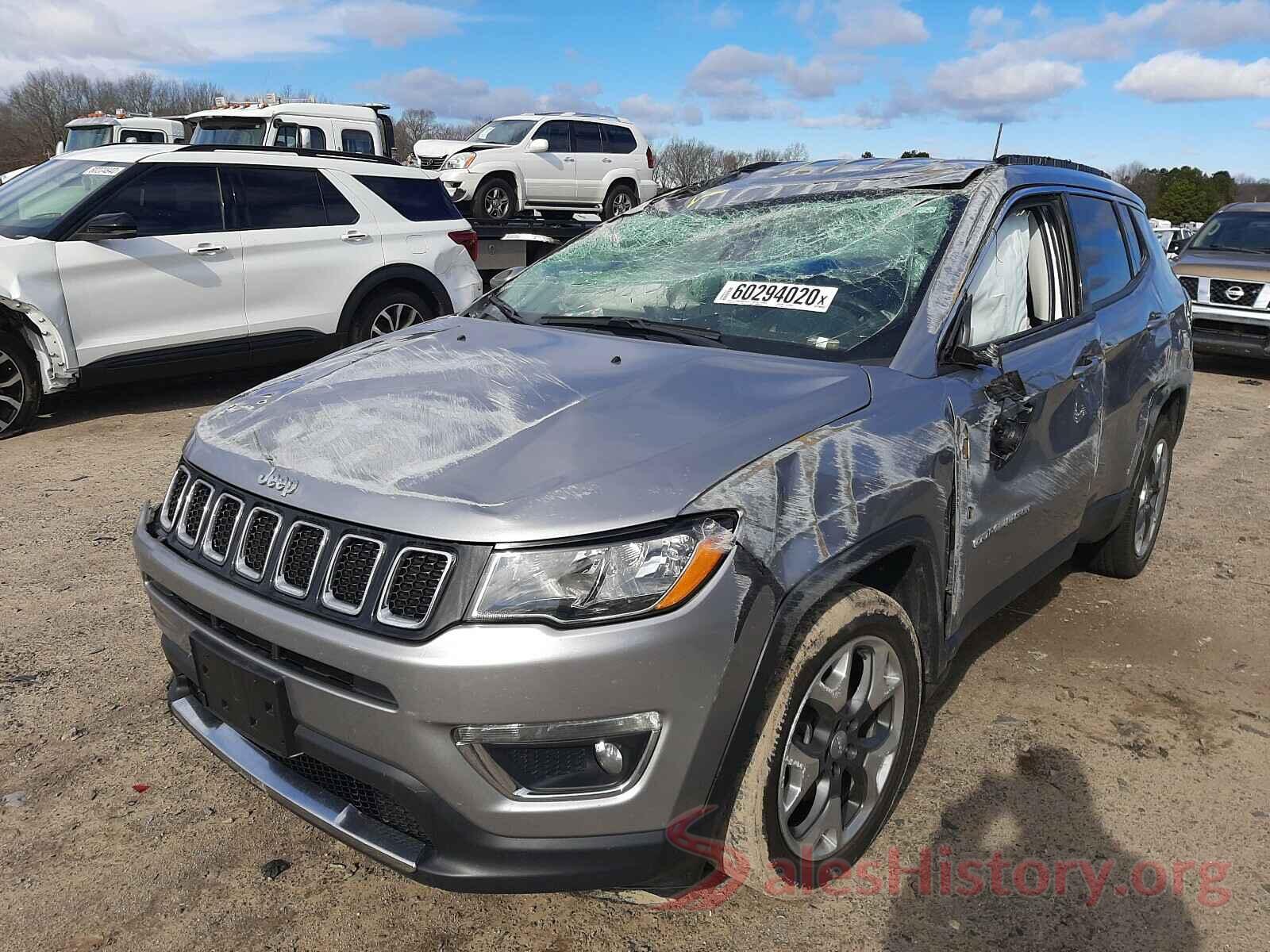 3C4NJDCBXKT620917 2019 JEEP COMPASS