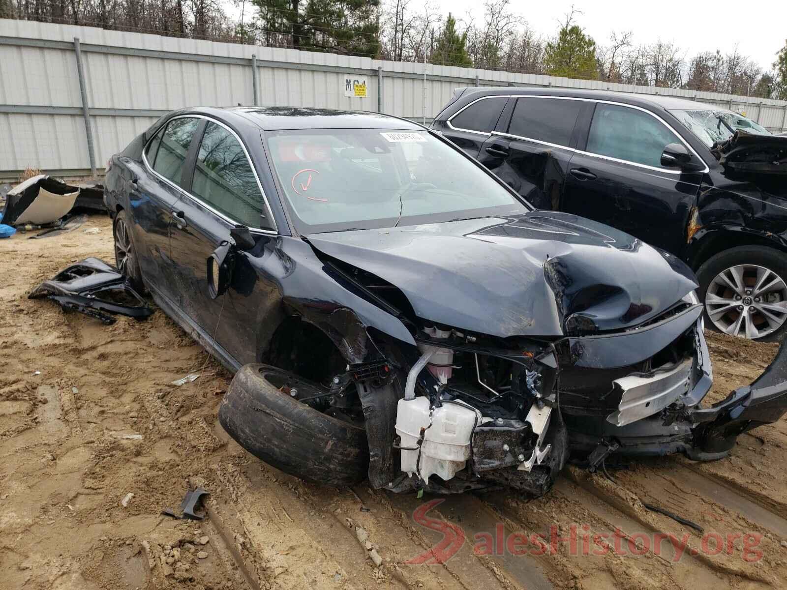 4T1B11HK2KU264572 2019 TOYOTA CAMRY