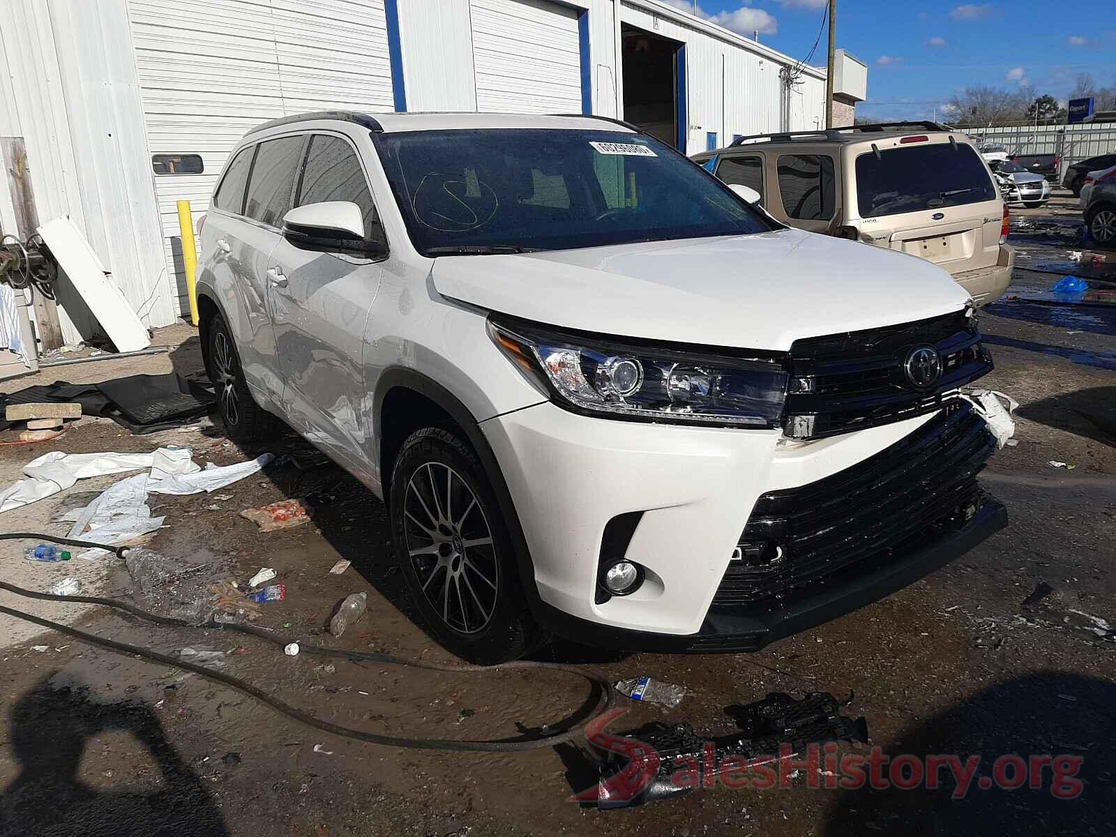 5TDJZRFHXHS376838 2017 TOYOTA HIGHLANDER