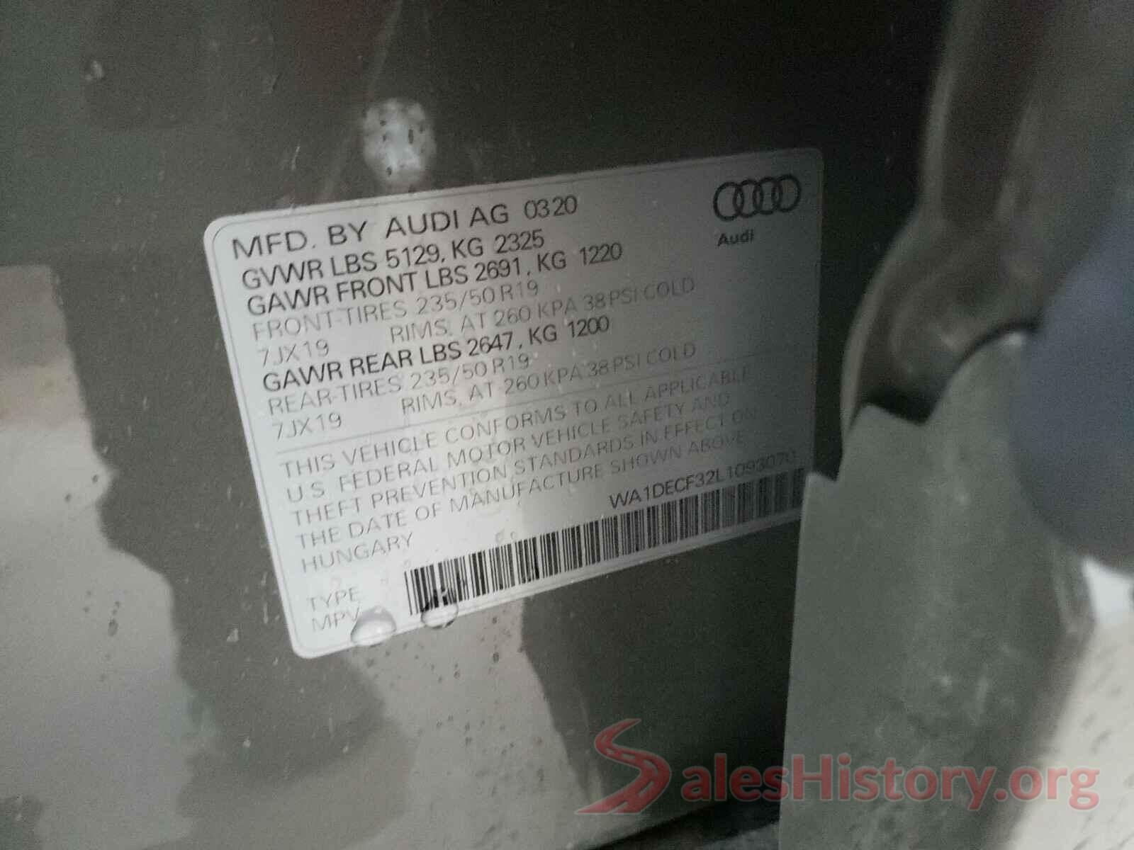 WA1DECF32L1093070 2020 AUDI Q3