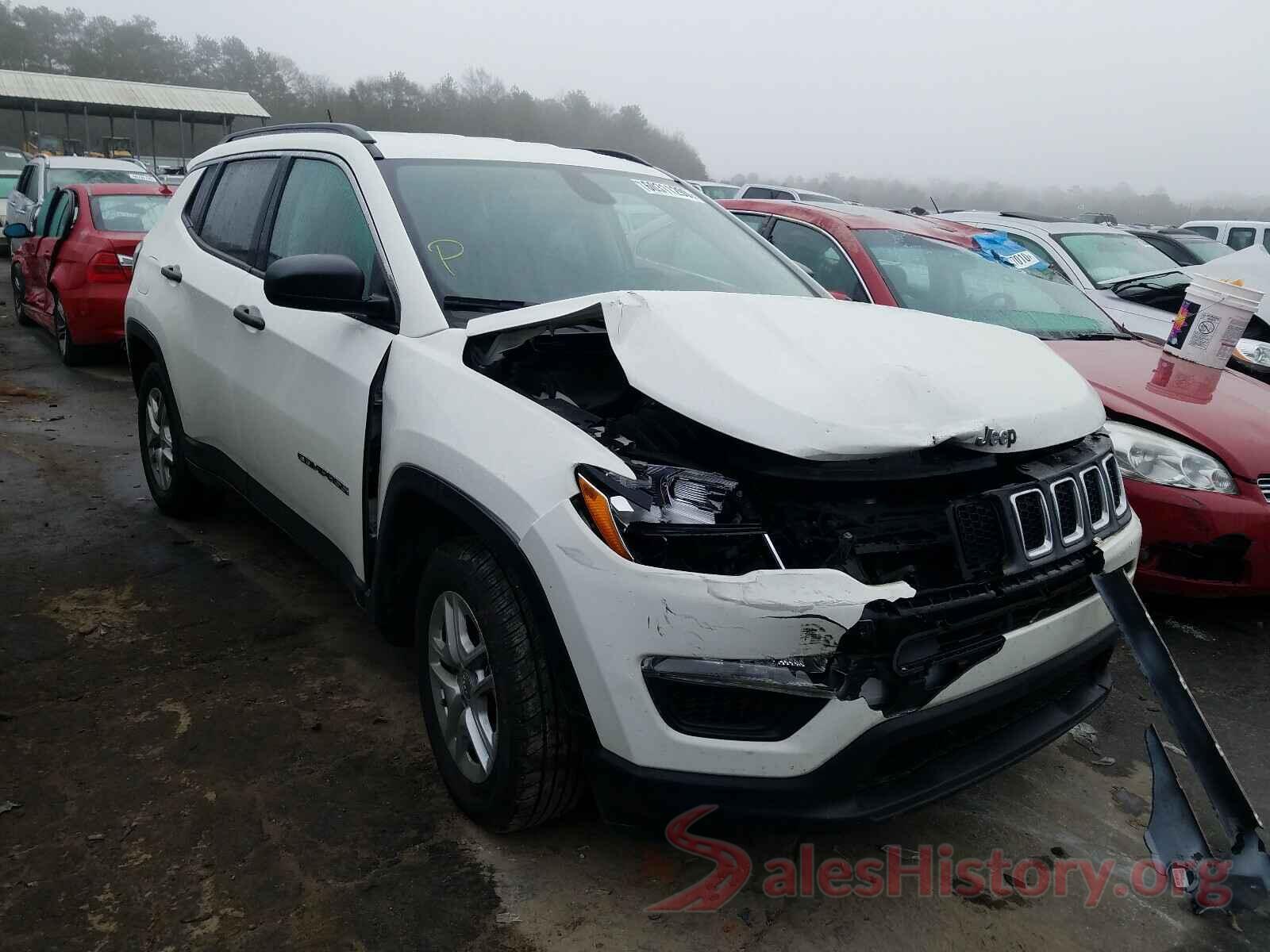 3C4NJCAB5KT840916 2019 JEEP COMPASS