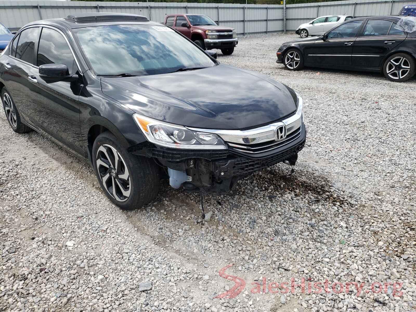 1HGCR2F81HA258031 2017 HONDA ACCORD