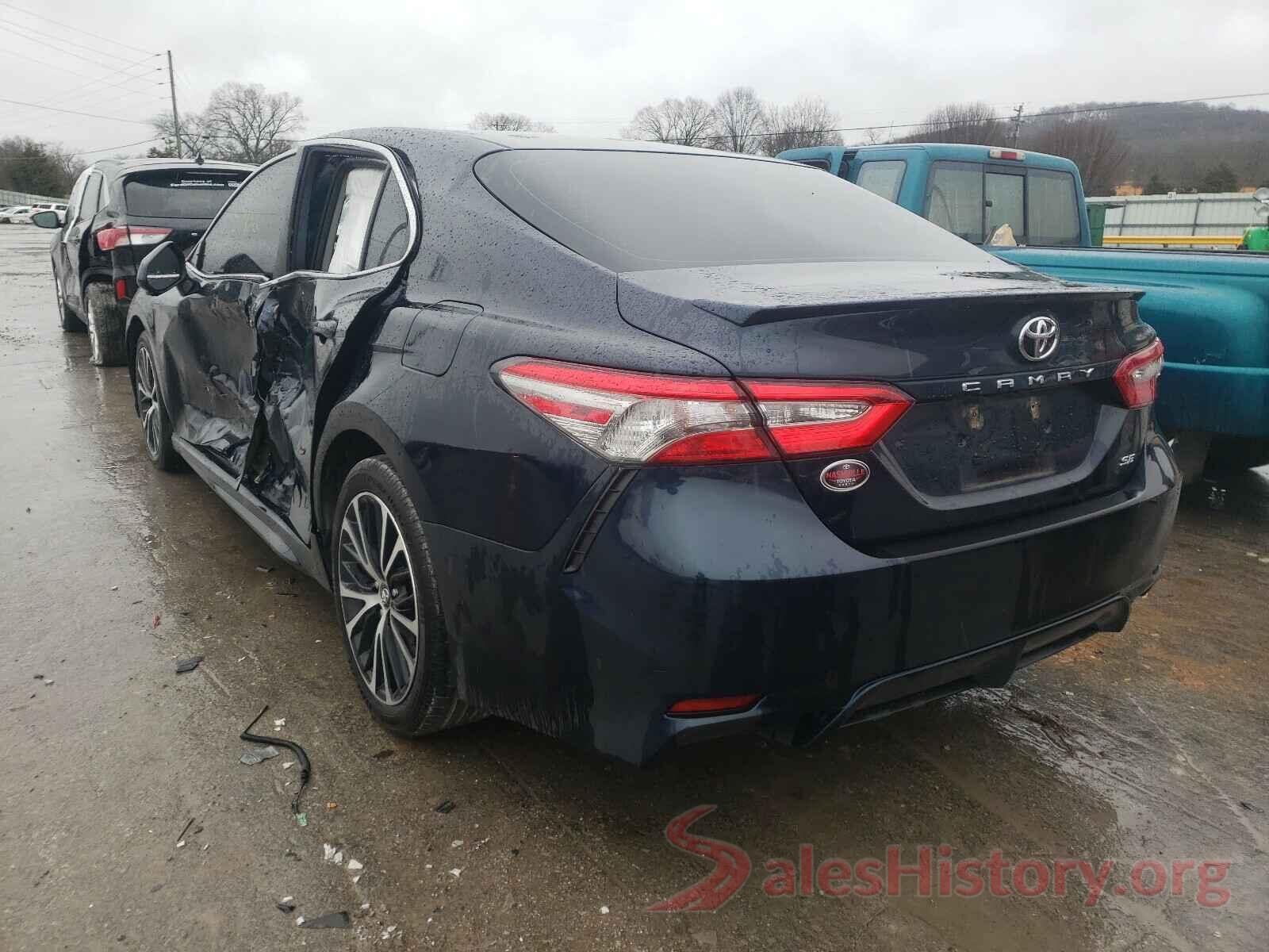 4T1B11HK8JU621039 2018 TOYOTA CAMRY