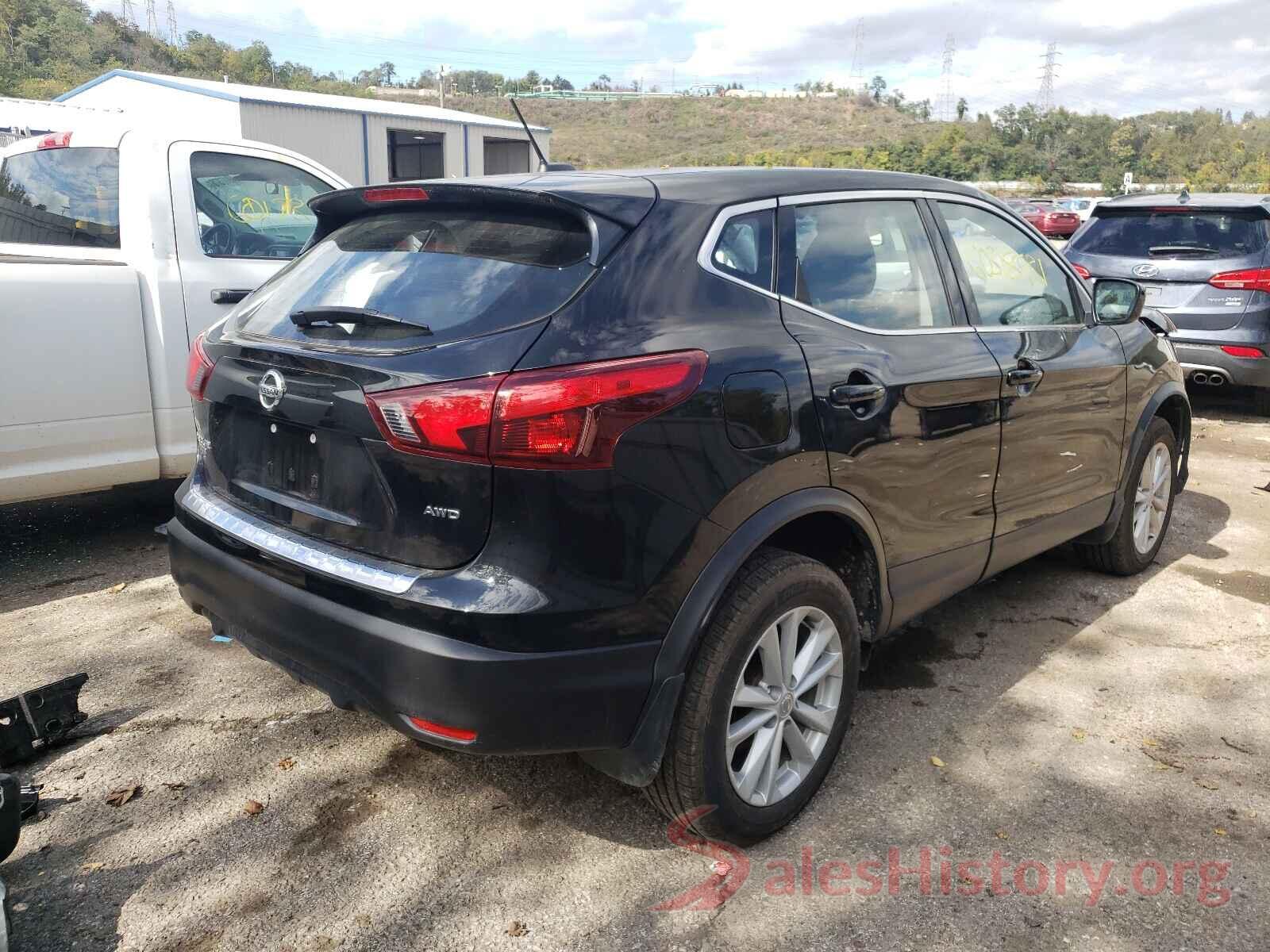 JN1BJ1CR6JW286539 2018 NISSAN ROGUE