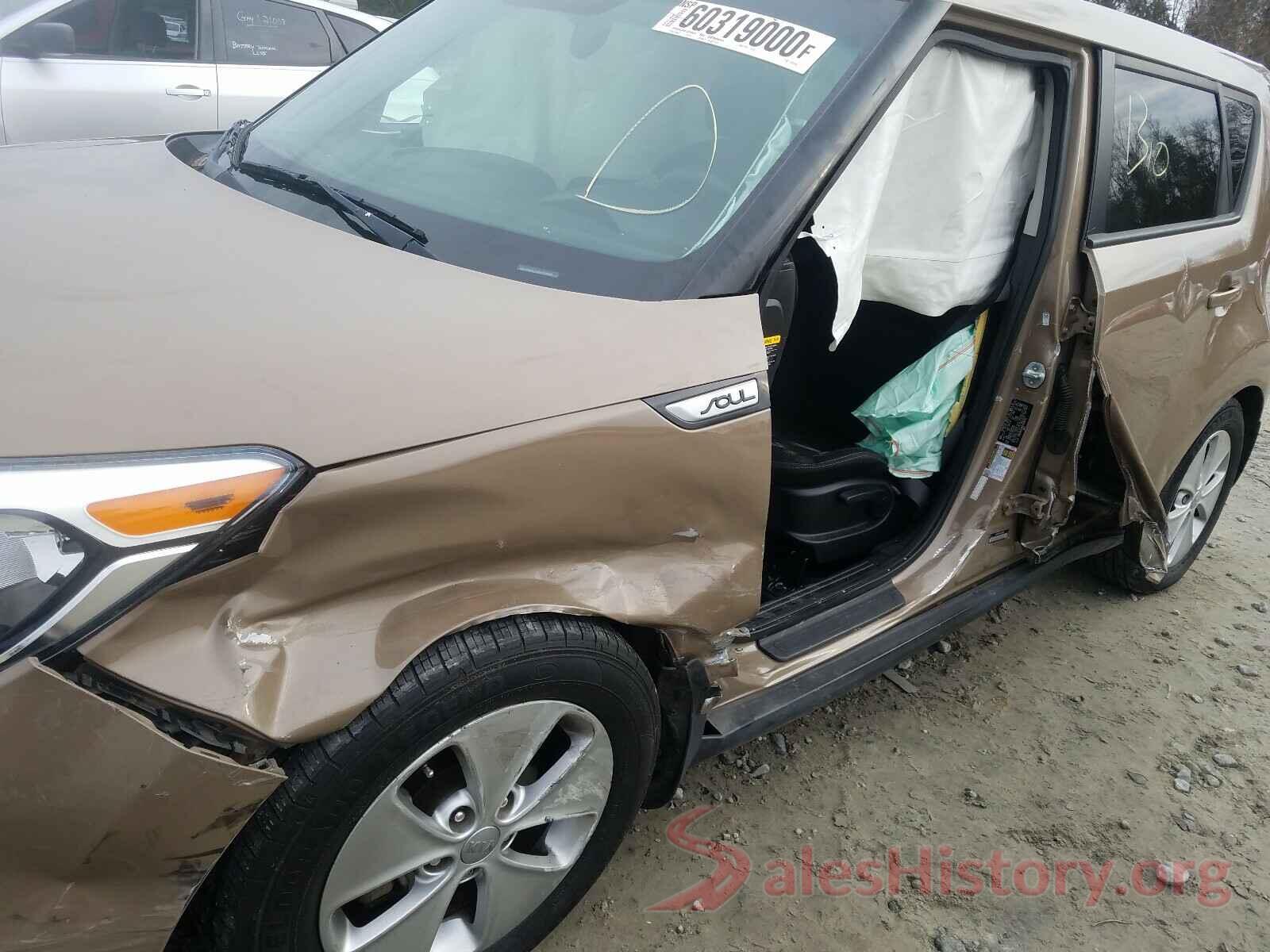 KNDJN2A26G7309555 2016 KIA SOUL