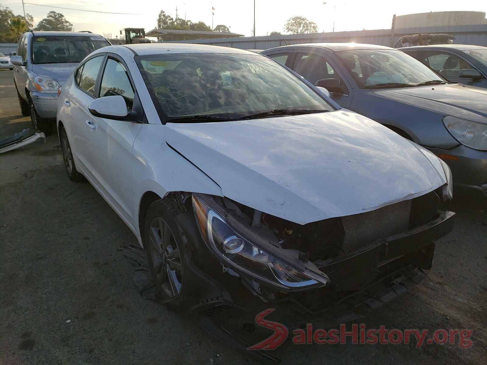 5NPD84LF1JH230359 2018 HYUNDAI ELANTRA