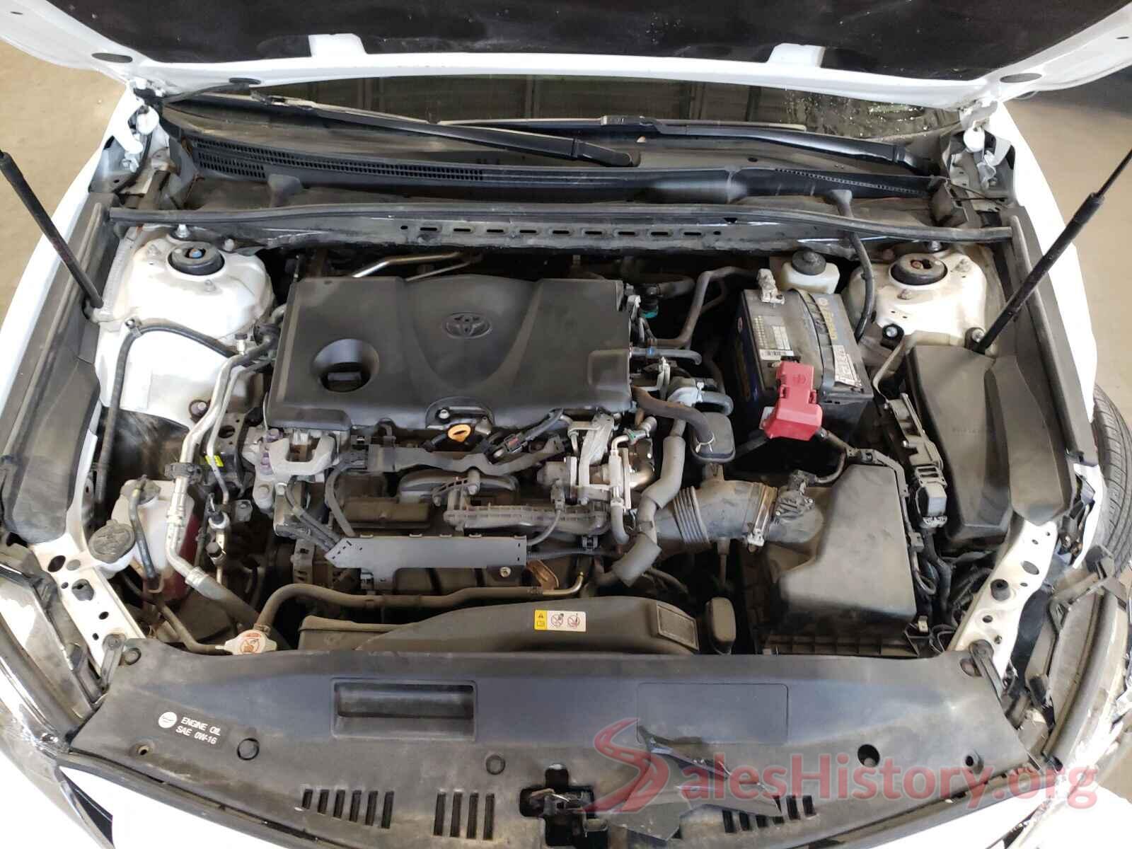 4T1B11HK4JU028813 2018 TOYOTA CAMRY