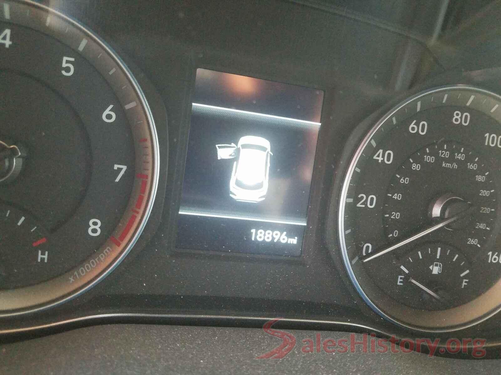 KM8K22AA9KU388018 2019 HYUNDAI KONA