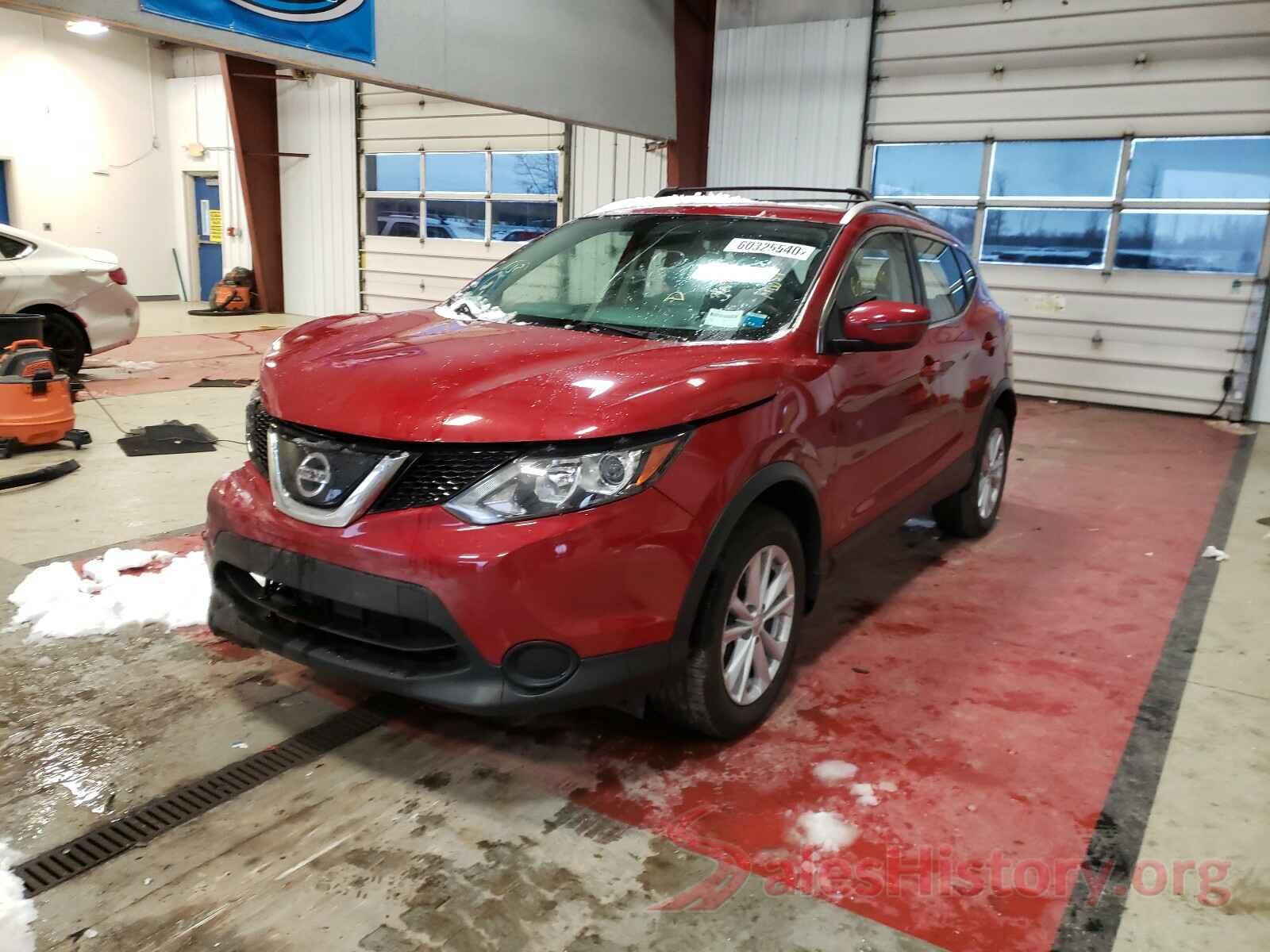 JN1BJ1CP2JW190051 2018 NISSAN ROGUE