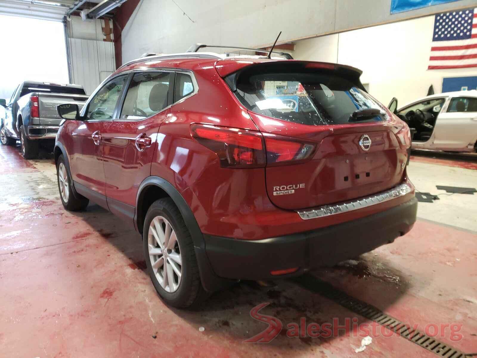 JN1BJ1CP2JW190051 2018 NISSAN ROGUE