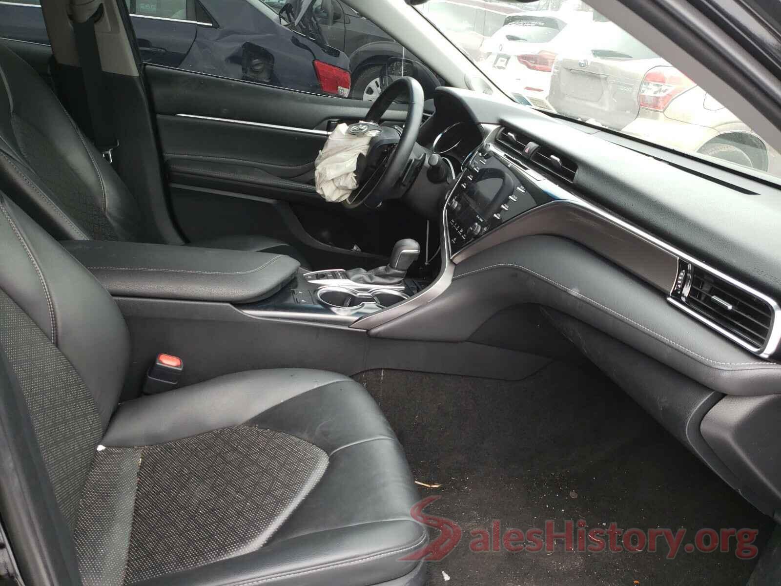 4T1BZ1HK2JU002512 2018 TOYOTA CAMRY