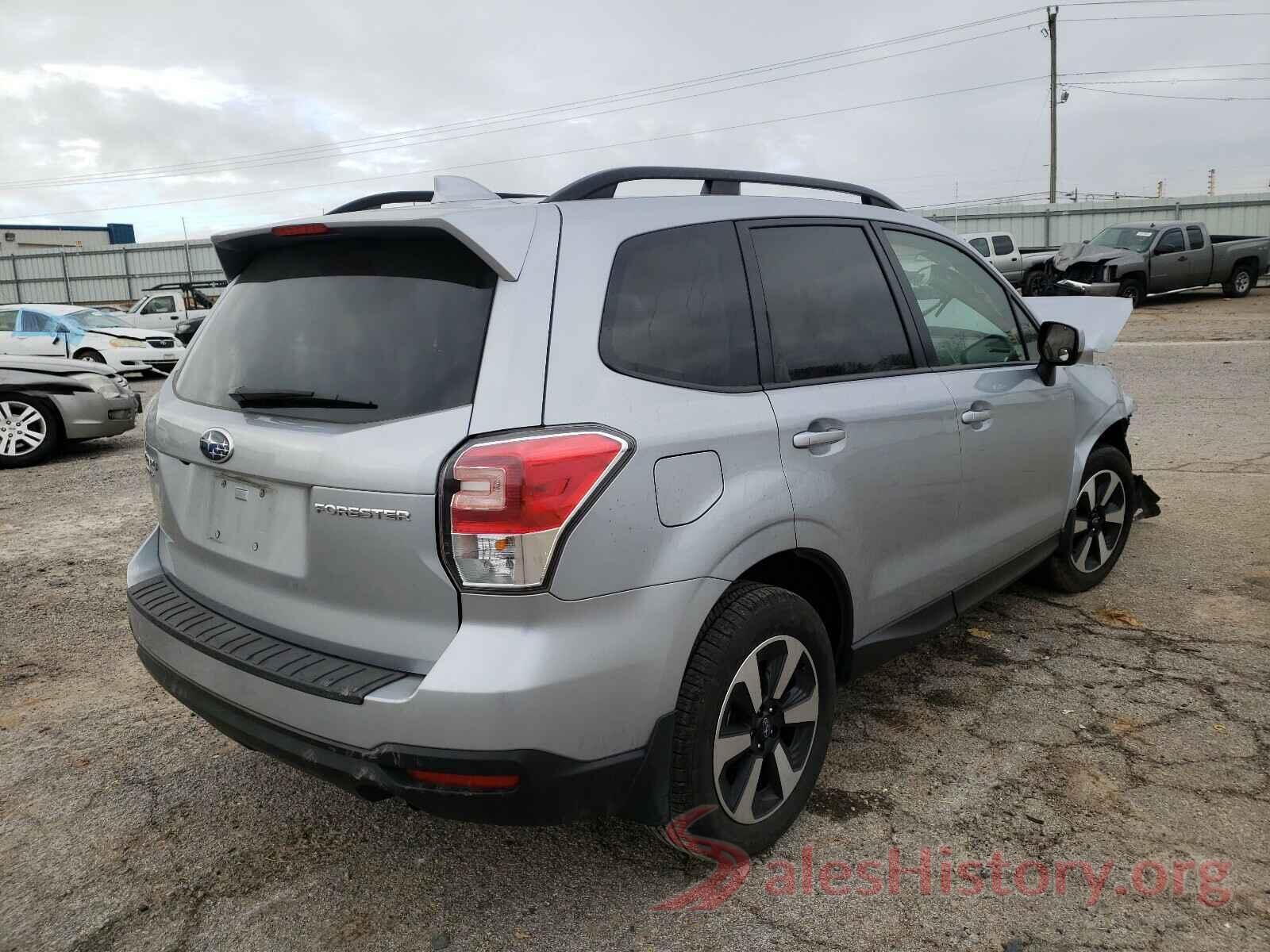 JF2SJAGC9JH496609 2018 SUBARU FORESTER