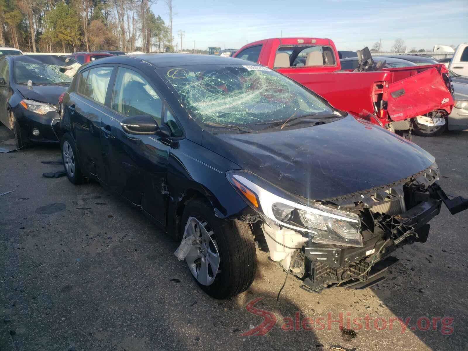 KNAFK5A84J5773884 2018 KIA FORTE