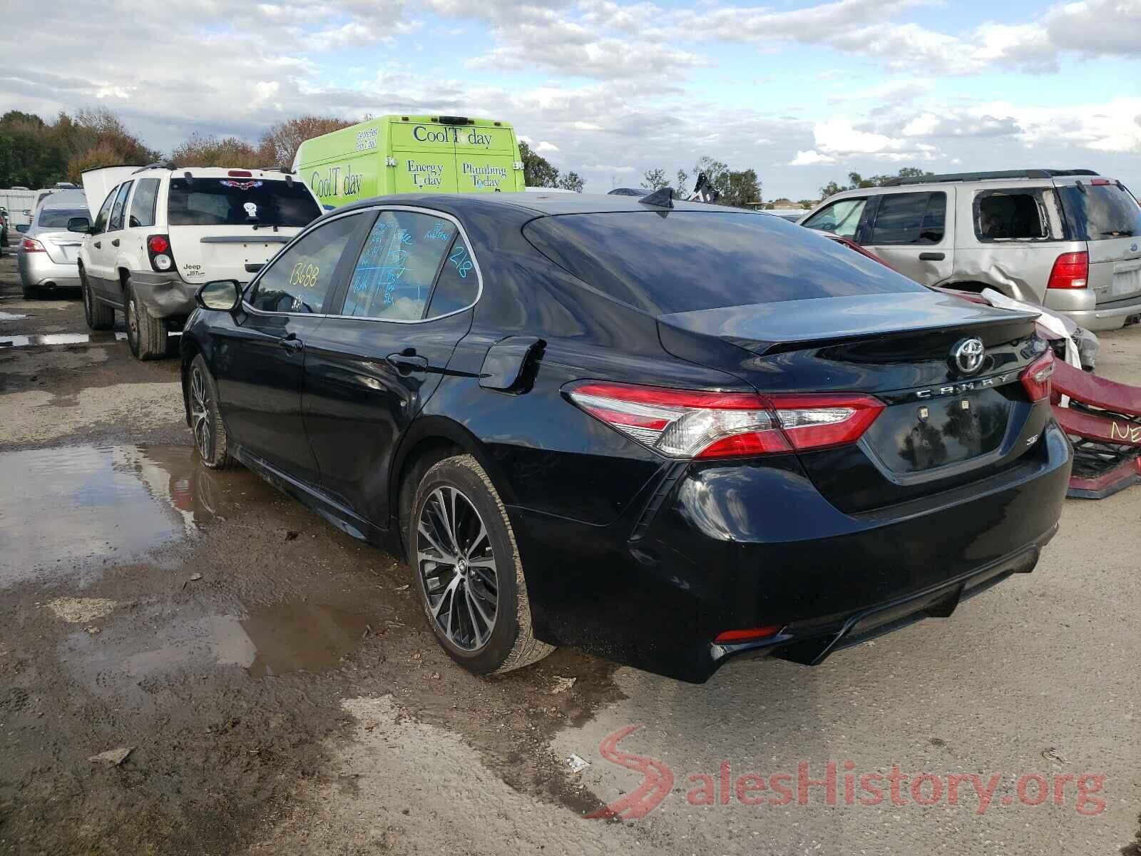 4T1B11HK2KU273076 2019 TOYOTA CAMRY