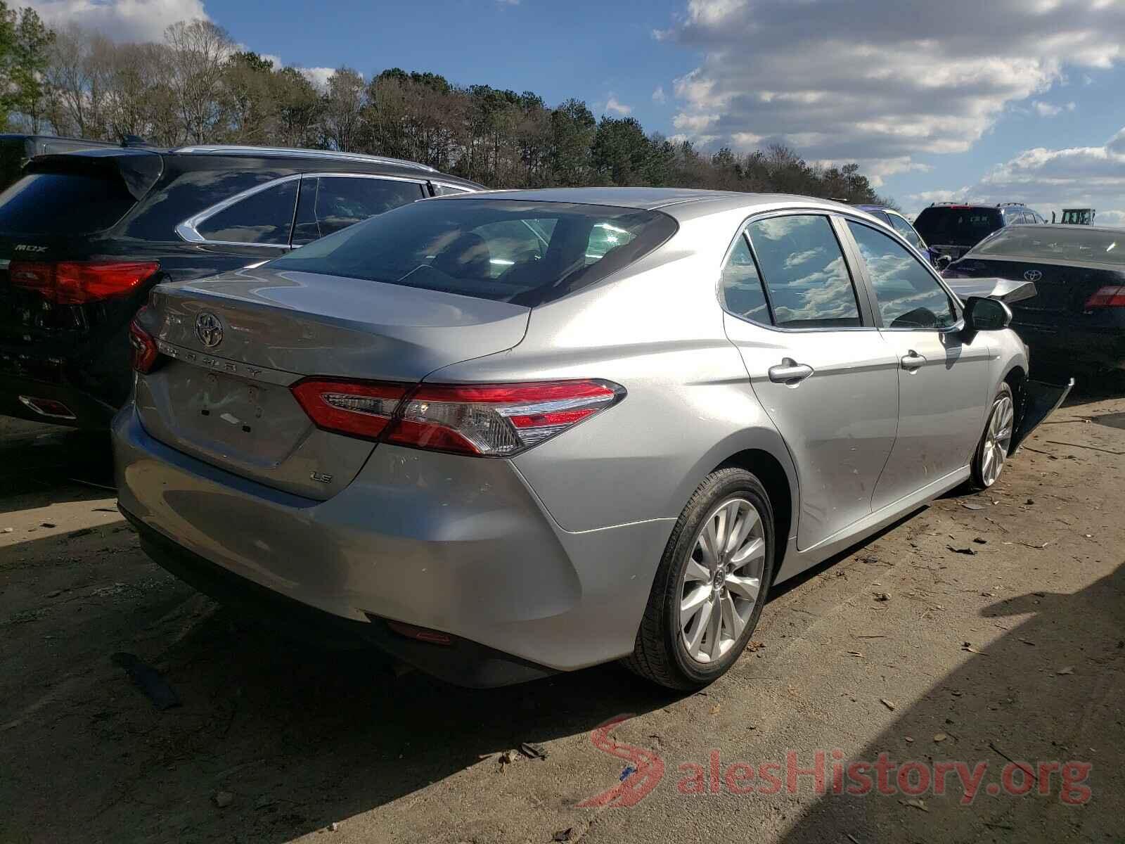 4T1B11HK9JU542849 2018 TOYOTA CAMRY