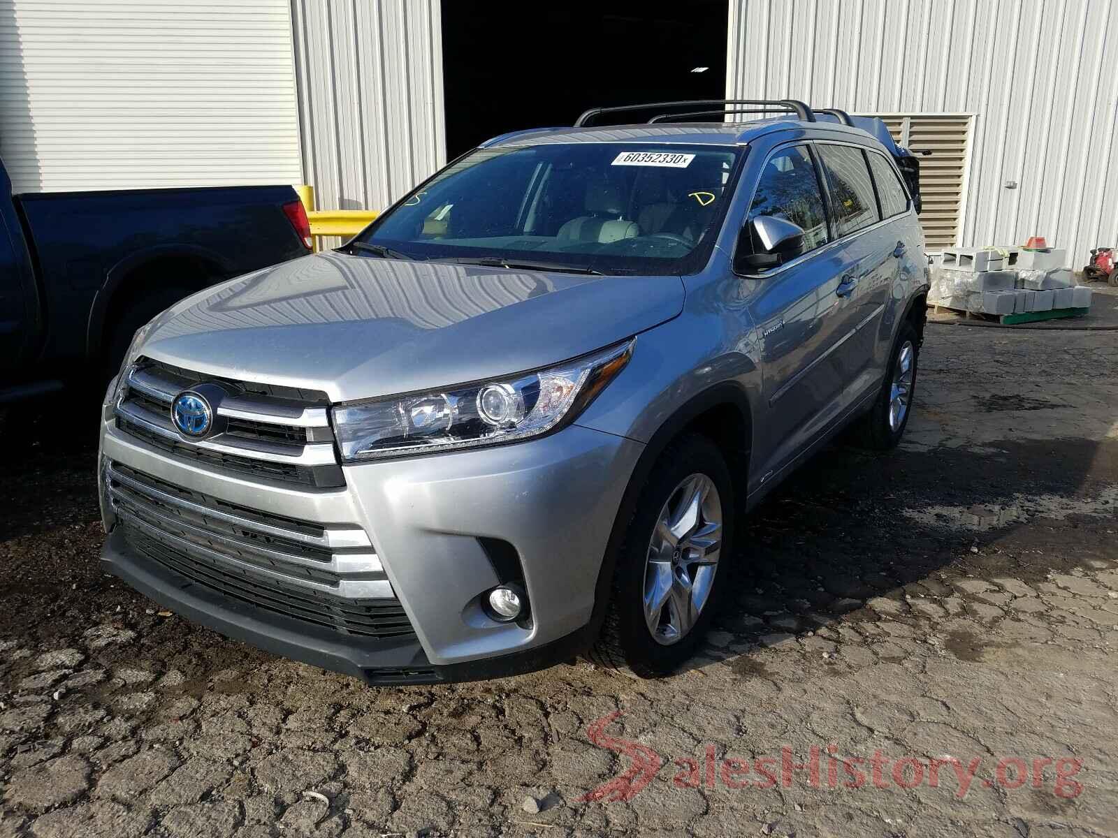 5TDDGRFH7HS033925 2017 TOYOTA HIGHLANDER