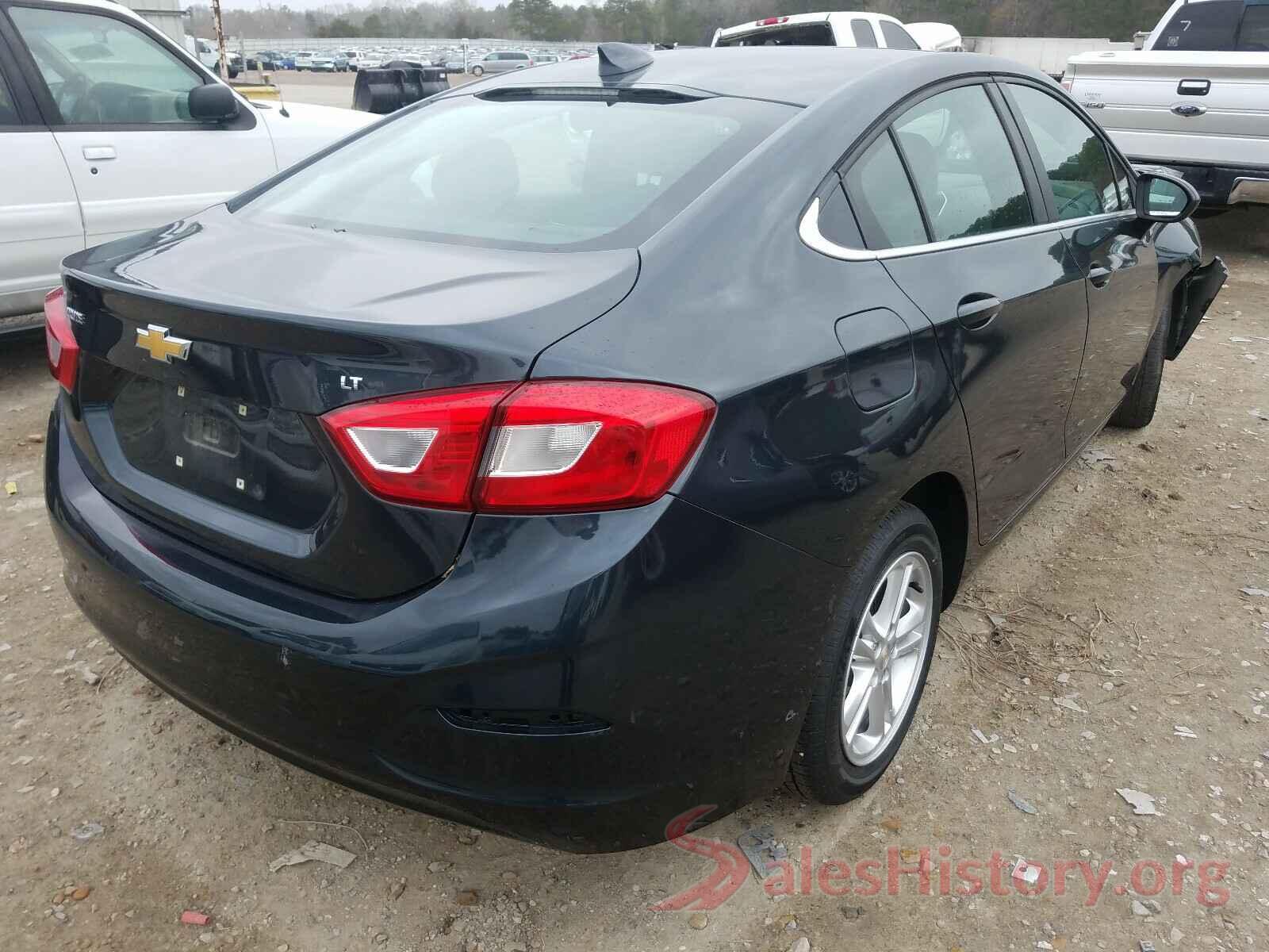 1G1BE5SM2J7156226 2018 CHEVROLET CRUZE