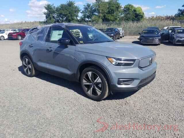 YV4ED3UR3M2557075 2021 VOLVO XC40