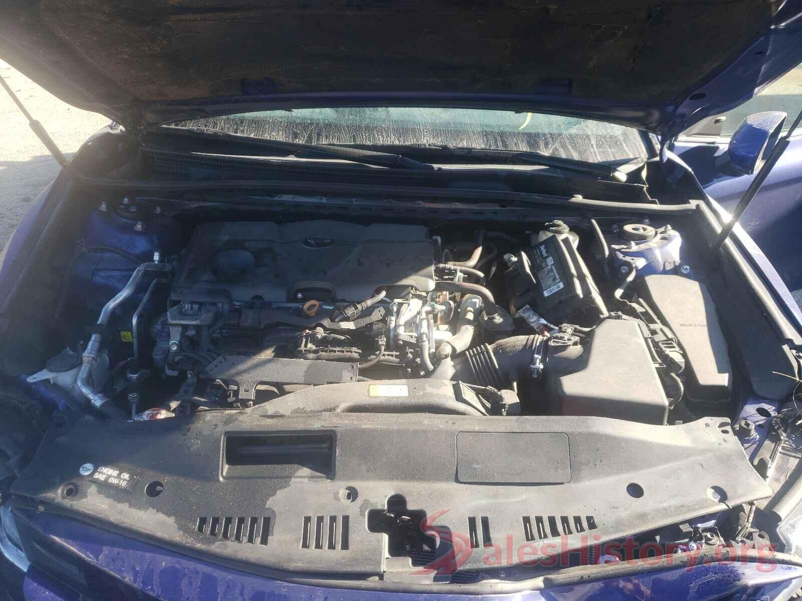 4T1B11HK3JU509068 2018 TOYOTA CAMRY