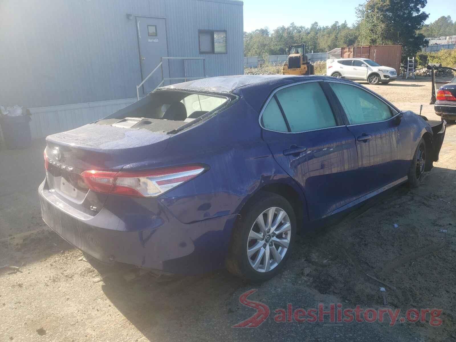 4T1B11HK3JU509068 2018 TOYOTA CAMRY