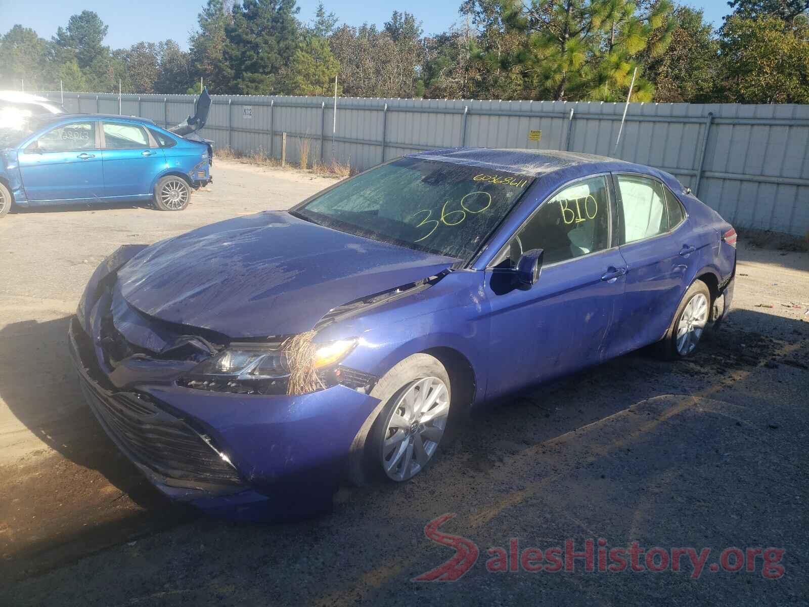 4T1B11HK3JU509068 2018 TOYOTA CAMRY