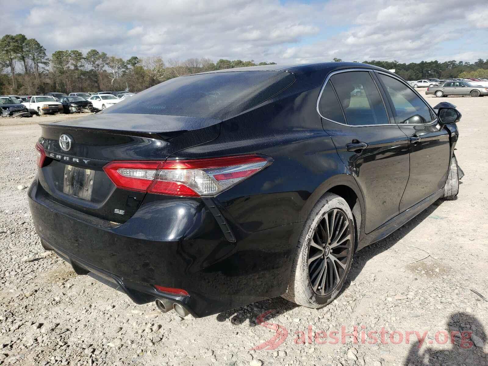 4T1B11HK1JU029501 2018 TOYOTA CAMRY