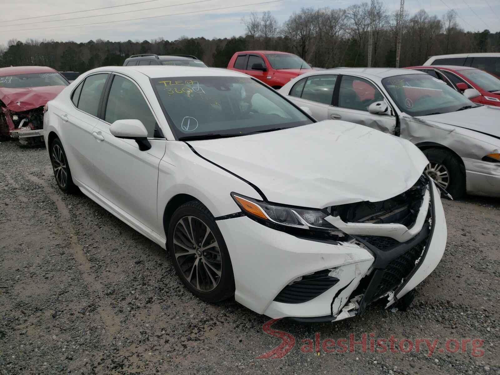 4T1B11HK7JU630816 2018 TOYOTA CAMRY