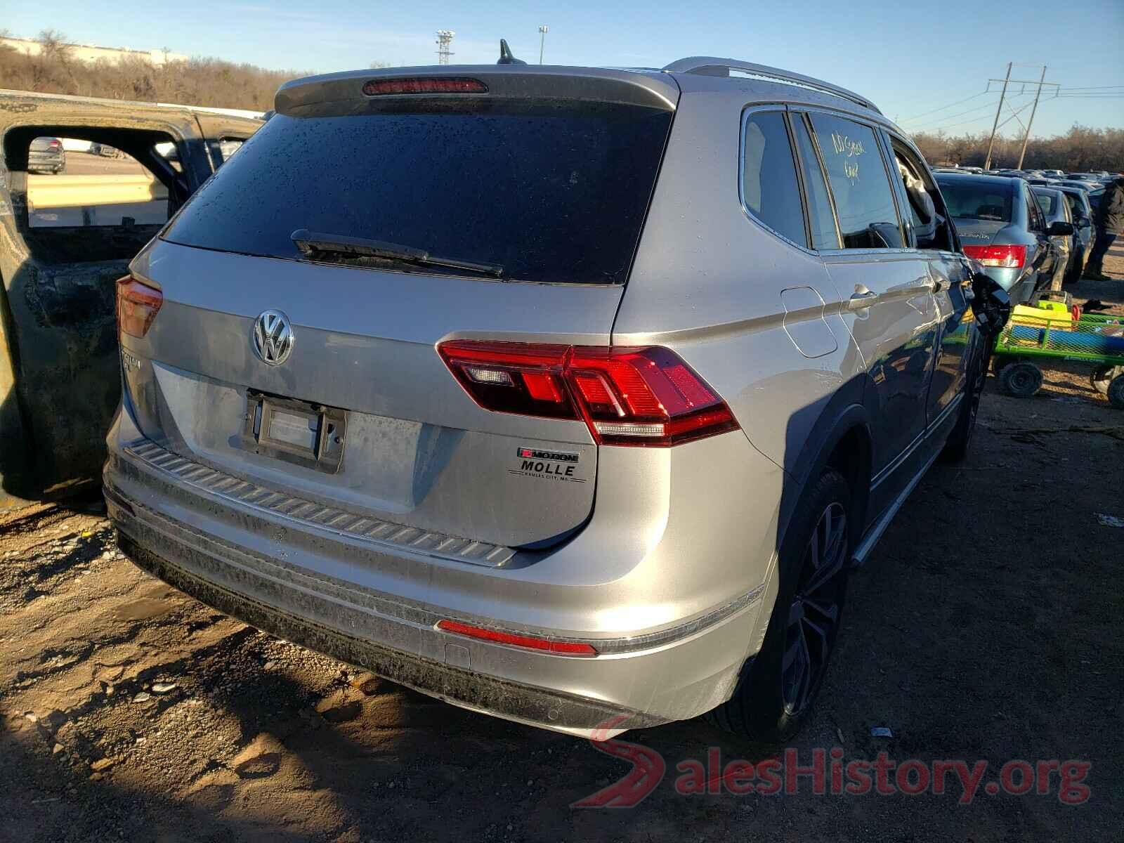 3VV4B7AX1LM128704 2020 VOLKSWAGEN TIGUAN