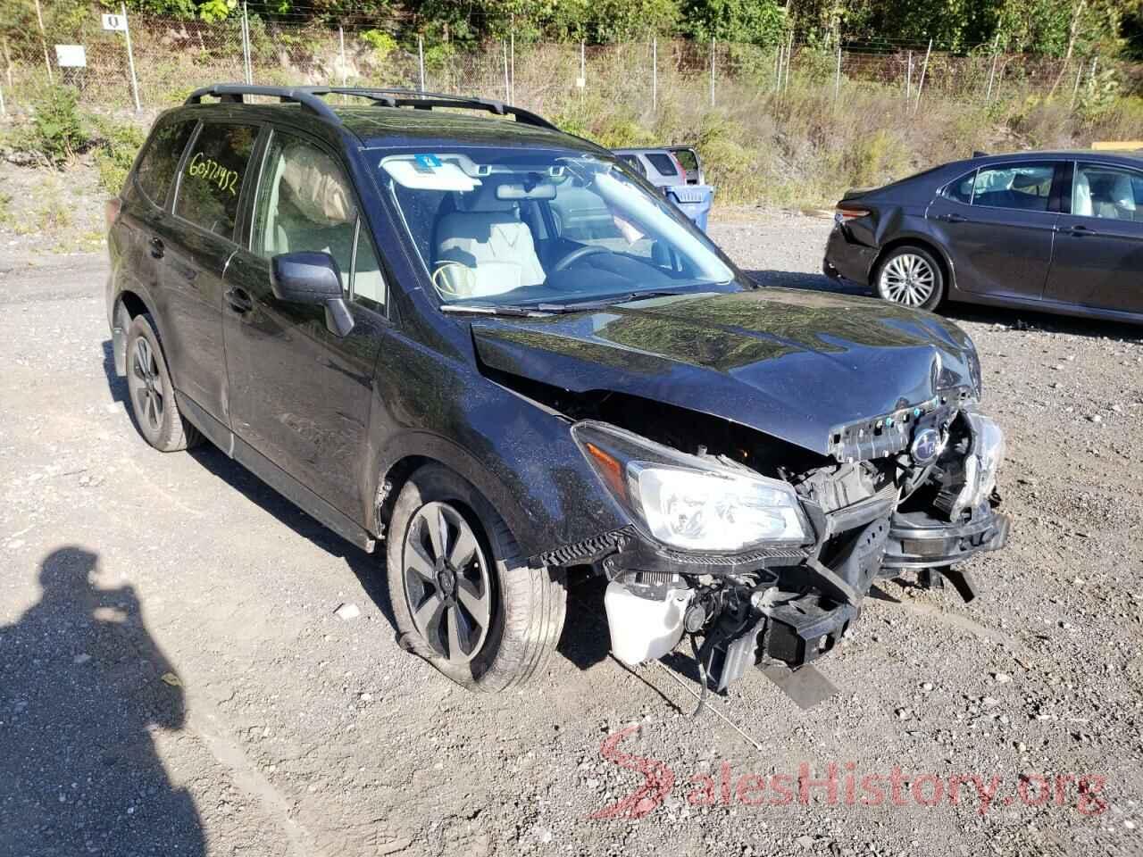 JF2SJAGC8JH489506 2018 SUBARU FORESTER