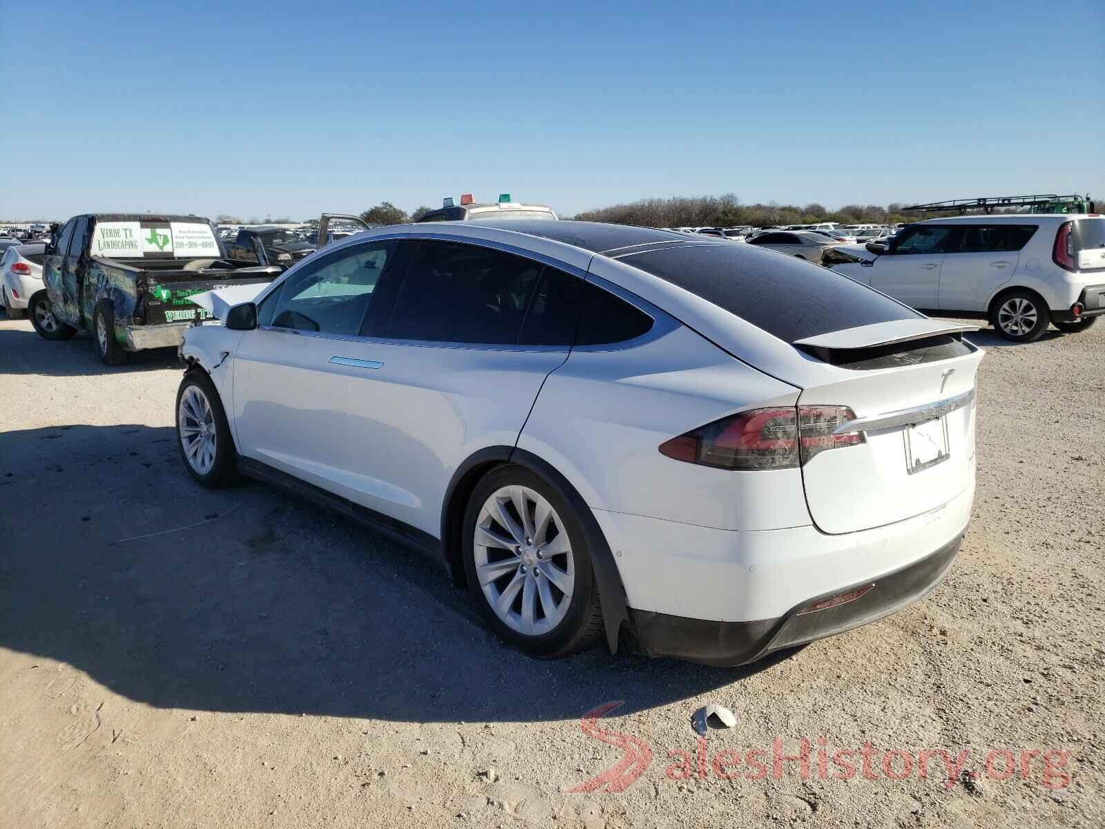 5YJXCDE27LF303256 2020 TESLA MODEL X