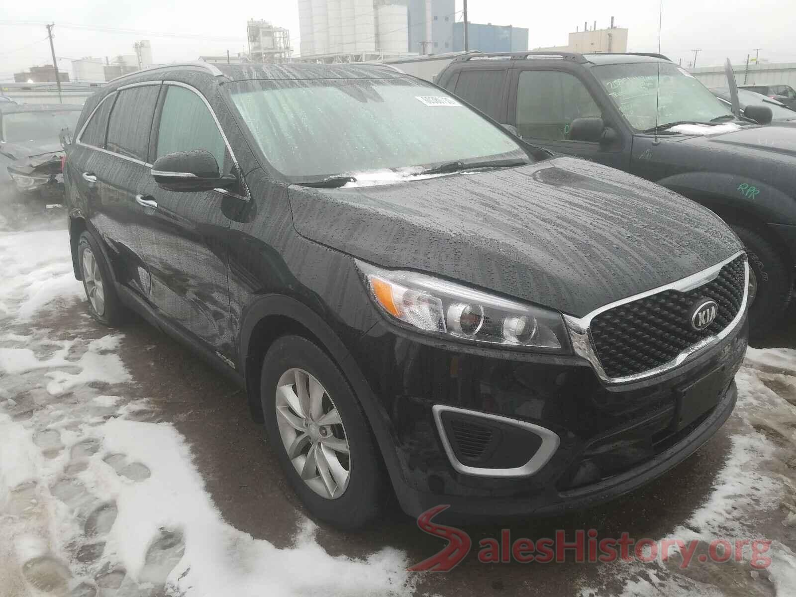 5XYPGDA57JG377321 2018 KIA SORENTO