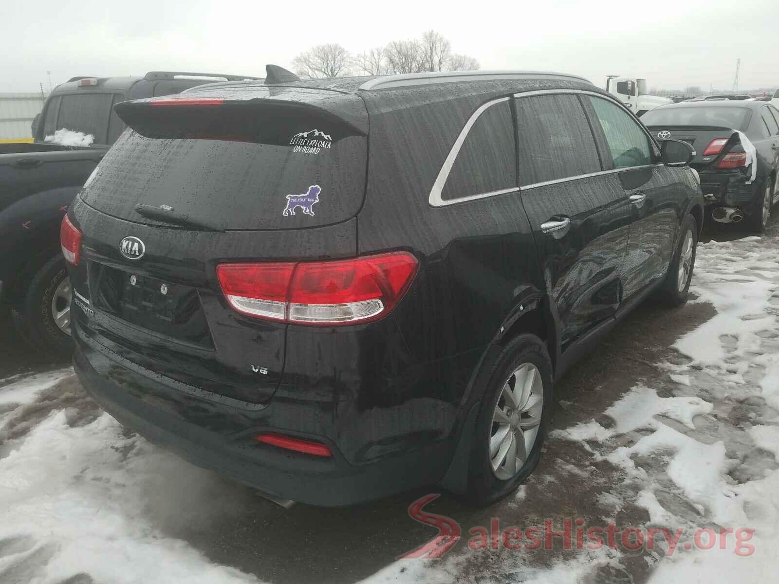 5XYPGDA57JG377321 2018 KIA SORENTO