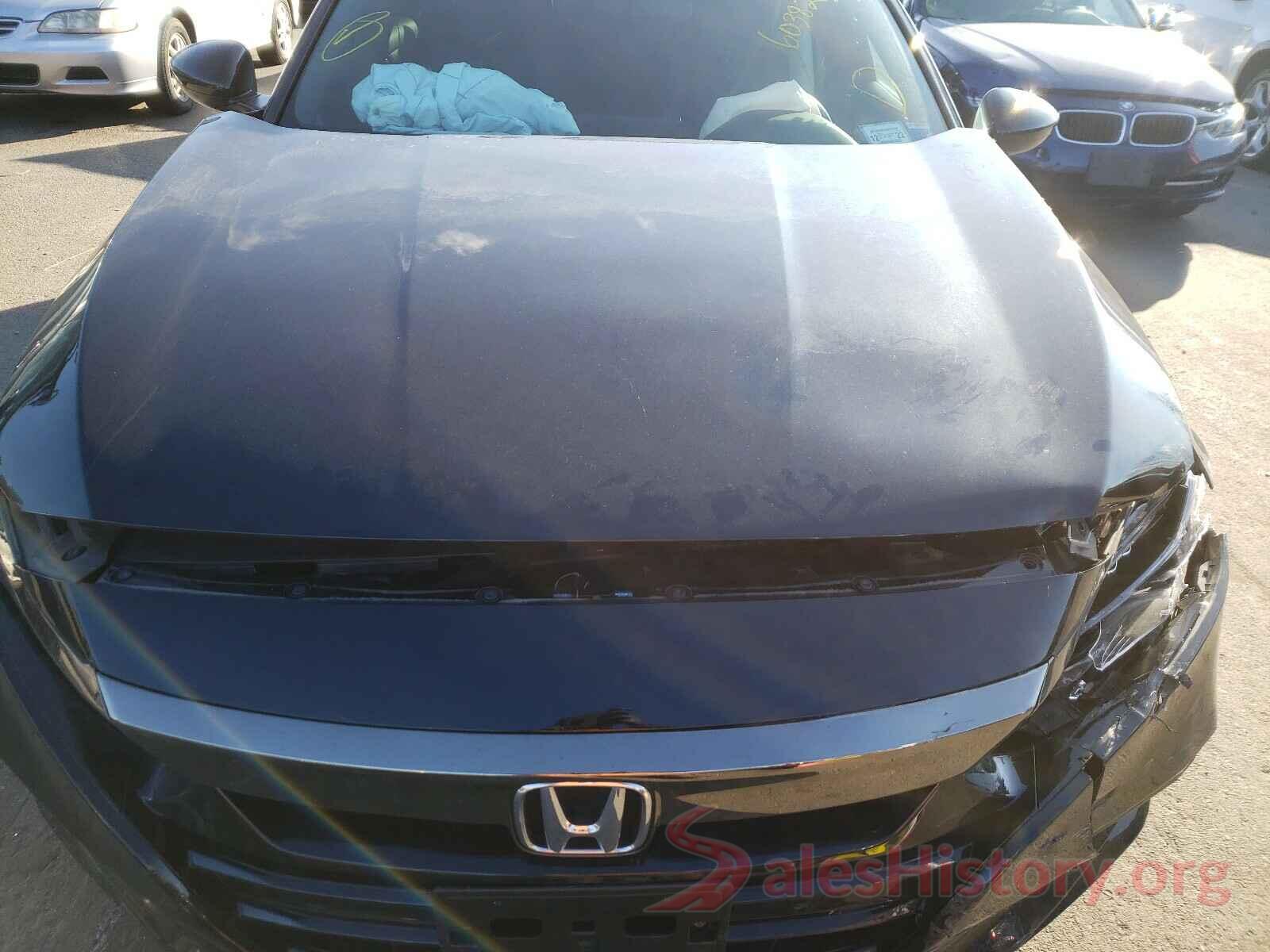 1HGCV1F37JA267882 2018 HONDA ACCORD