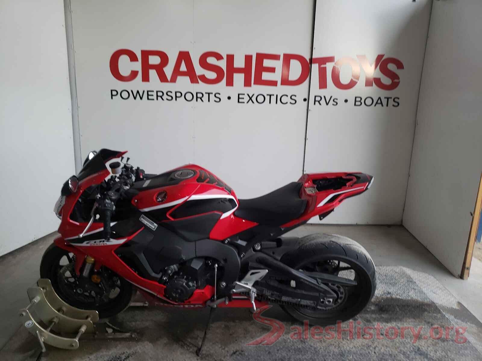 JH2SC7710JK100944 2018 HONDA CBR CYCLE