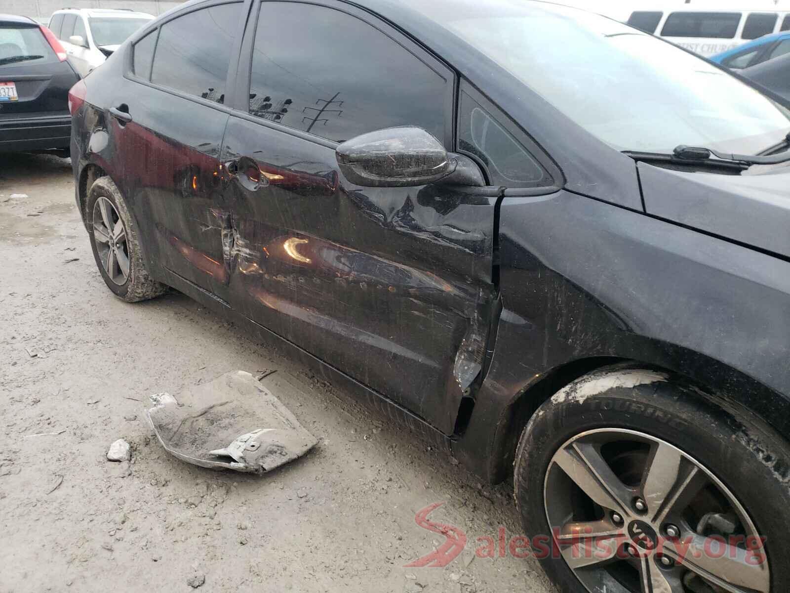 3KPFL4A75JE219601 2018 KIA FORTE