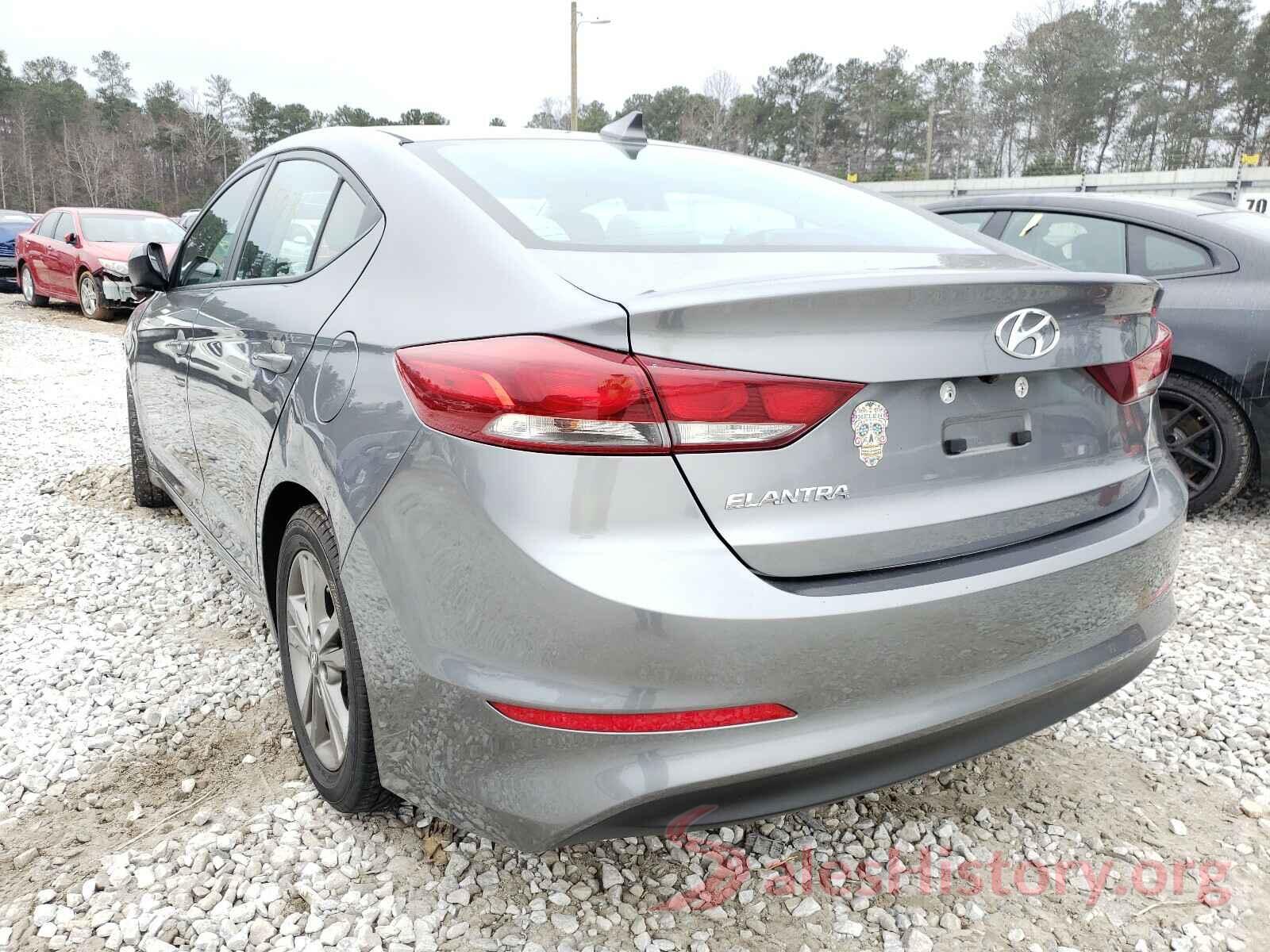 5NPD84LF4JH255692 2018 HYUNDAI ELANTRA