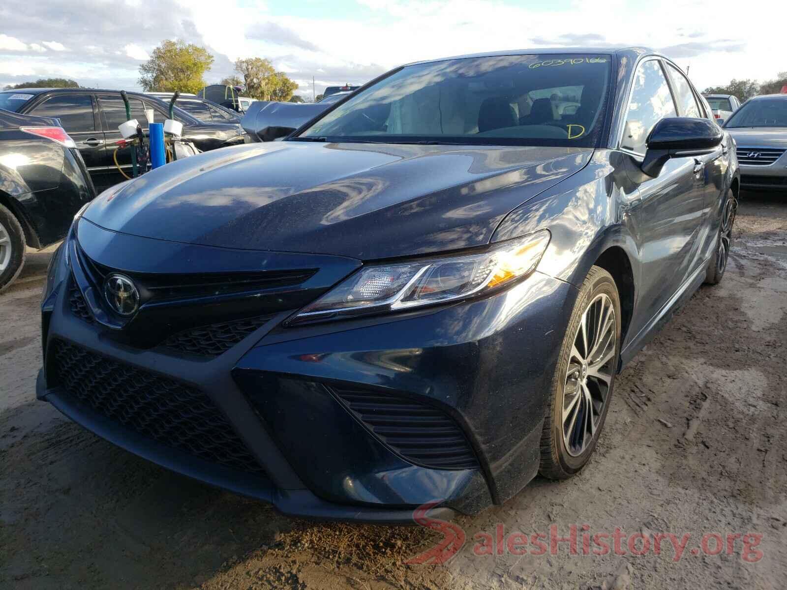 4T1B11HK0KU761233 2019 TOYOTA CAMRY