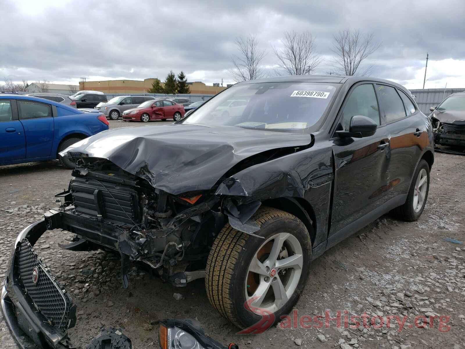 SADCJ2BV8HA060164 2017 JAGUAR F-PACE