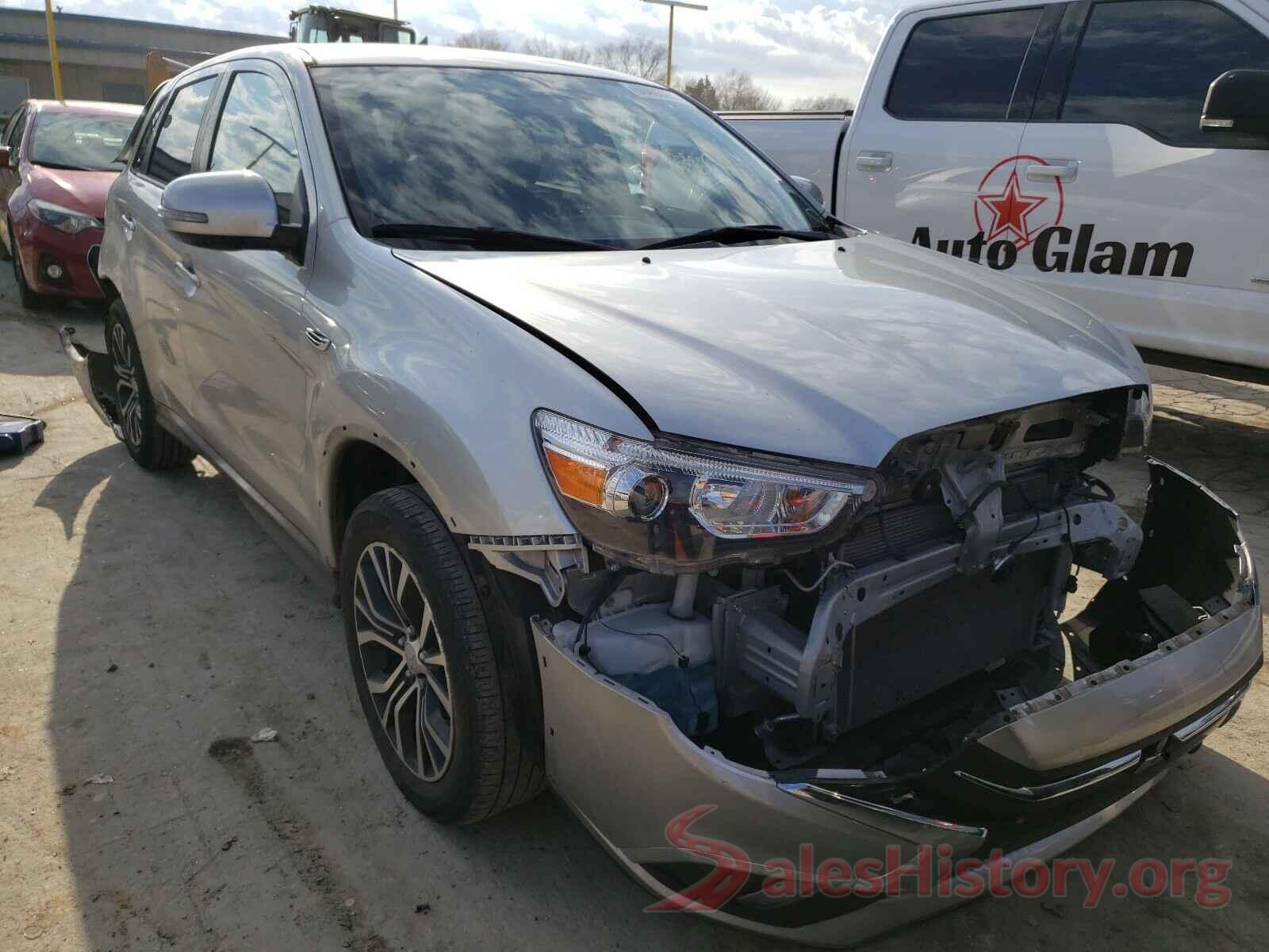 JA4AP3AW1JU024526 2018 MITSUBISHI OUTLANDER