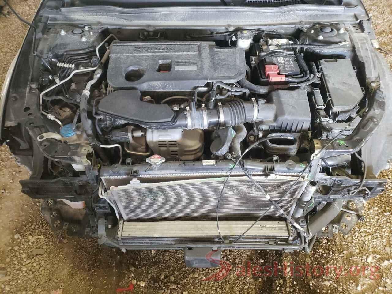 1HGCV2F92JA018433 2018 HONDA ACCORD