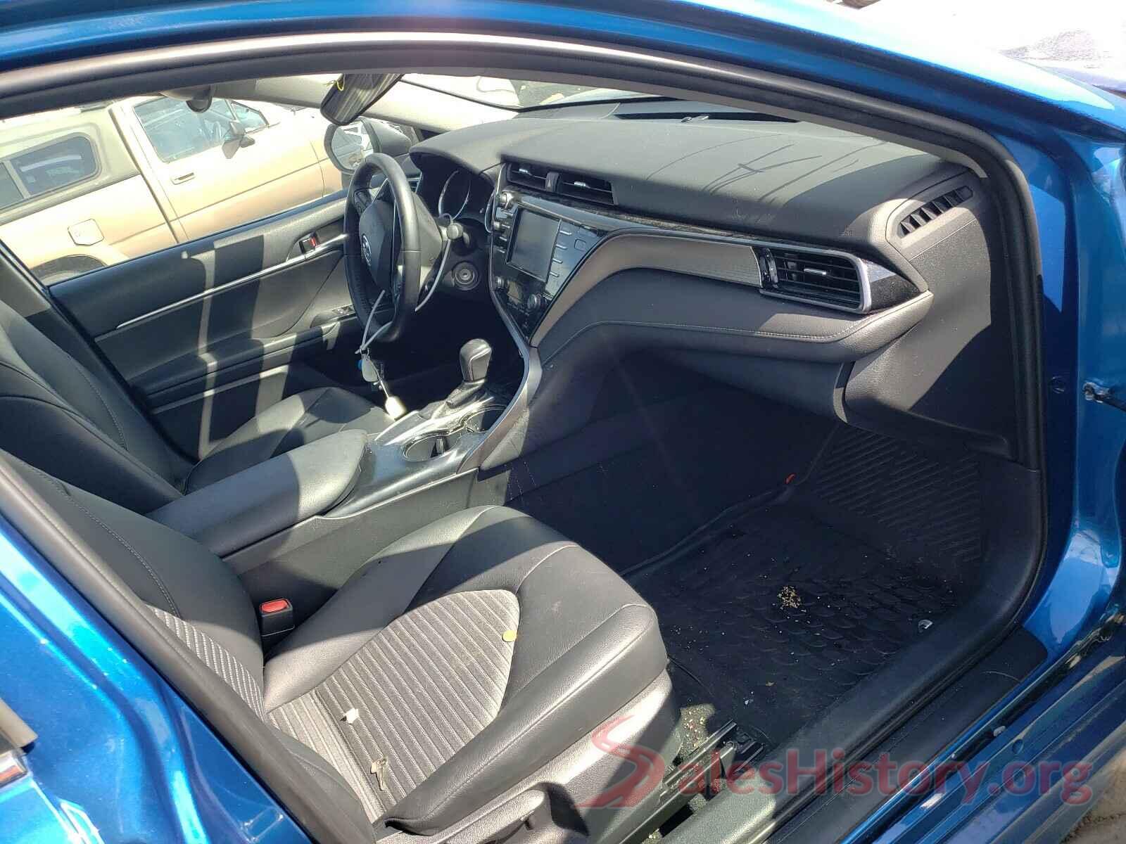 4T1B11HK3KU280408 2019 TOYOTA CAMRY