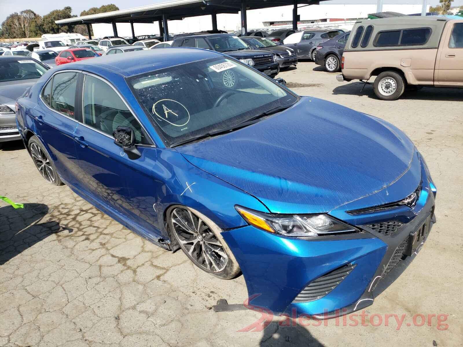 4T1B11HK3KU280408 2019 TOYOTA CAMRY