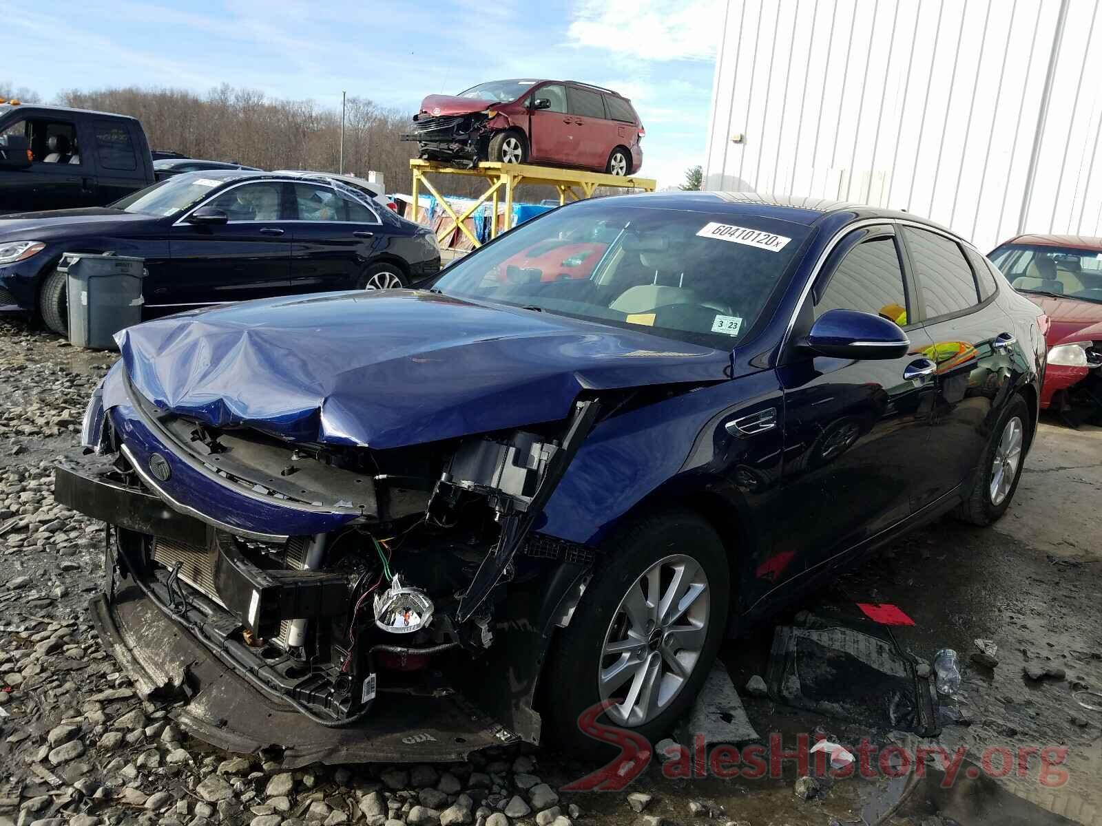 5XXGT4L36JG250572 2018 KIA OPTIMA