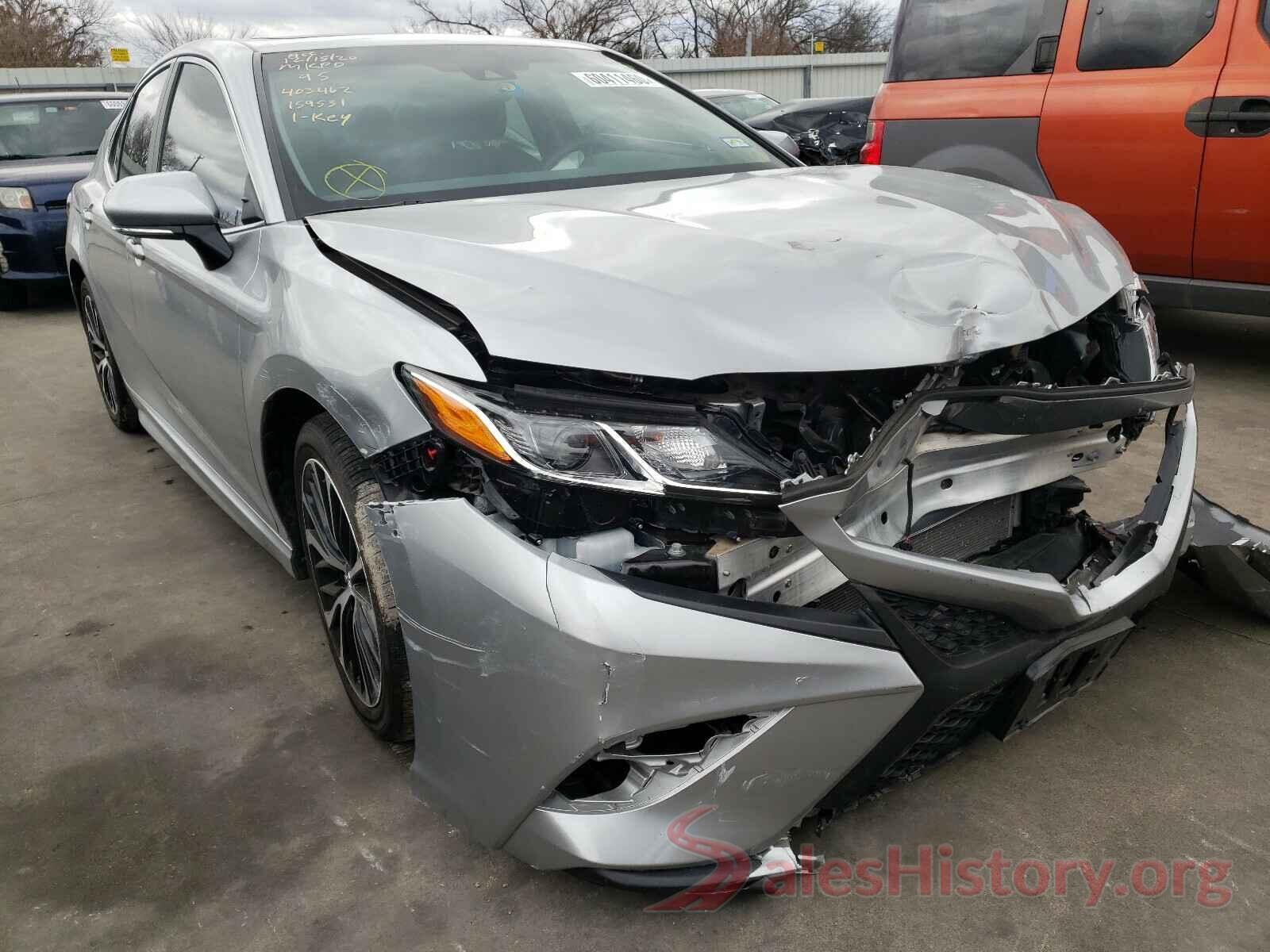 4T1B11HK6JU078760 2018 TOYOTA CAMRY