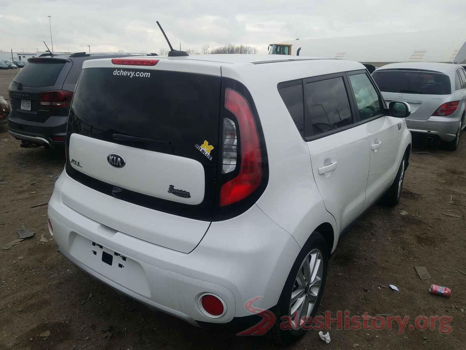 KNDJP3A53J7542133 2018 KIA SOUL