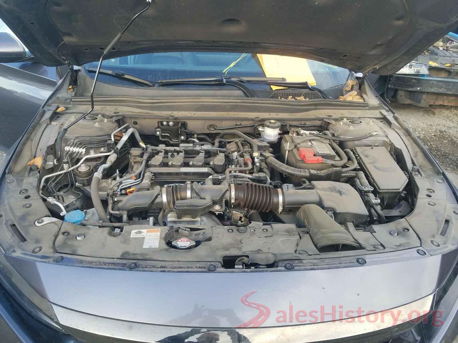 1HGCV1F33JA249511 2018 HONDA ACCORD