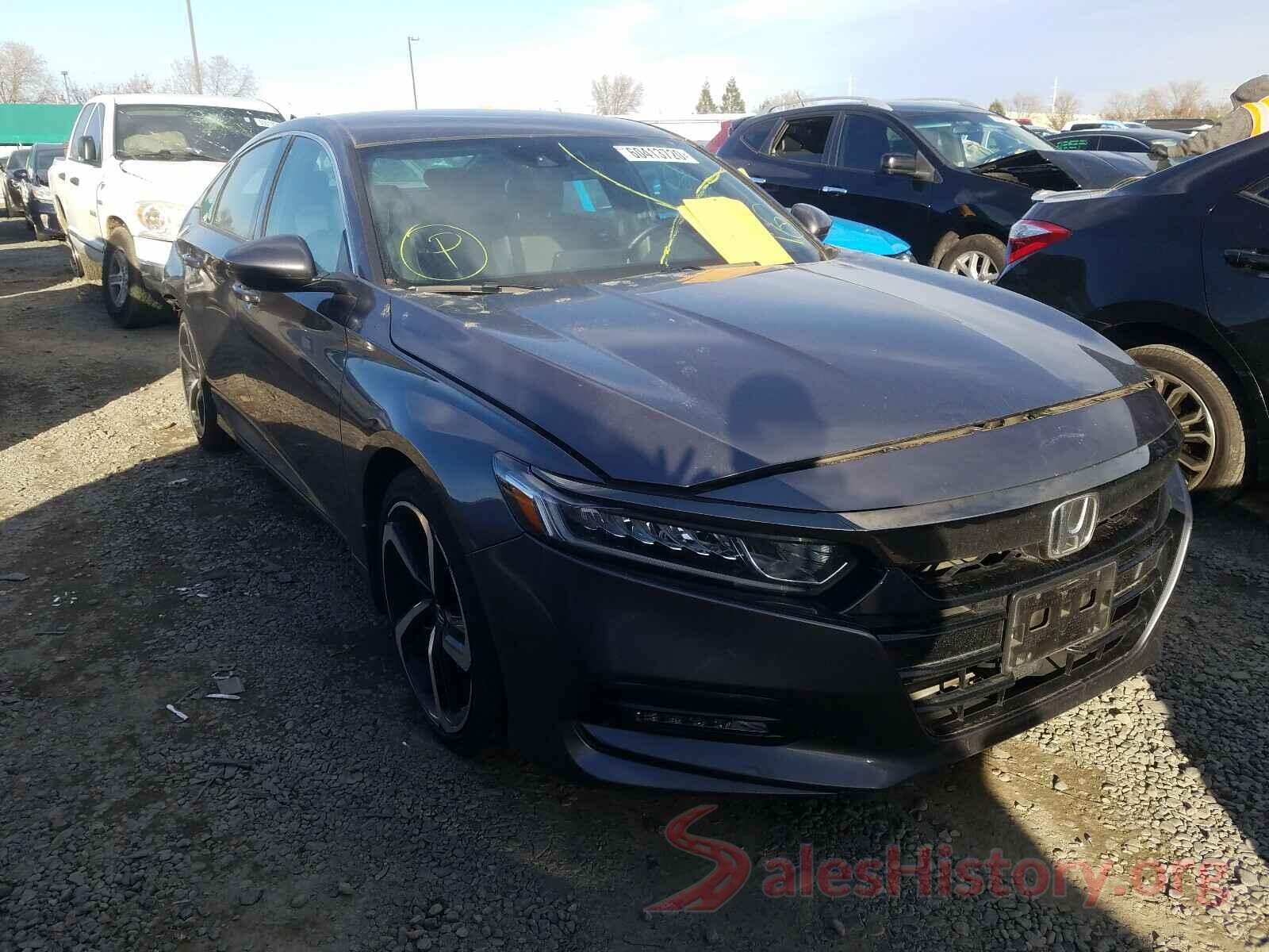 1HGCV1F33JA249511 2018 HONDA ACCORD